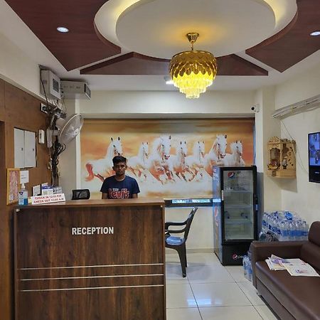 Hotel Shreeji'S Gandhinagar Extérieur photo